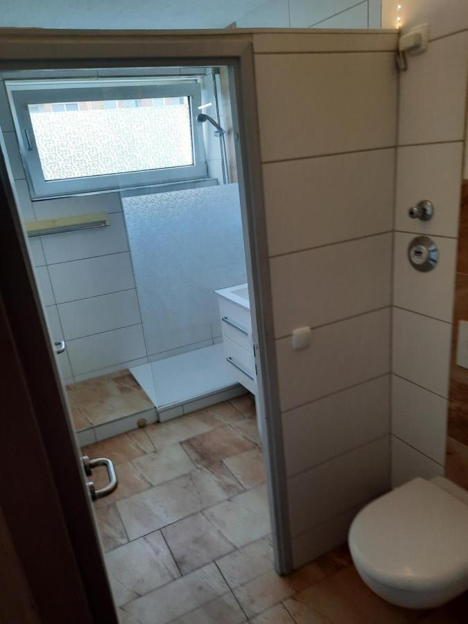 C. Leuci Hannover
